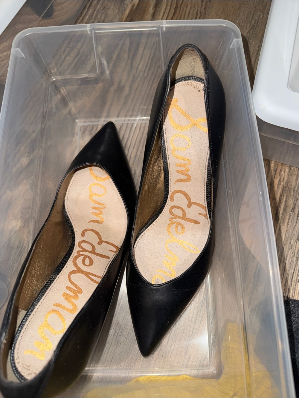 Sam Edelman Black Pointed Toe Pumps with Gold Logo Insole